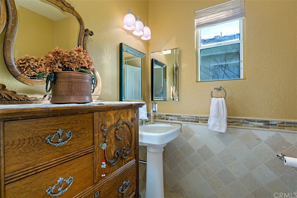 41959 Vardon Drive Temecula, CA 92591 - Photo 16 of 43