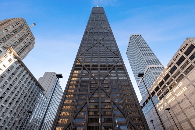 175 E Delaware Pl, Chicago, IL 60611 - Photo 2 of 9