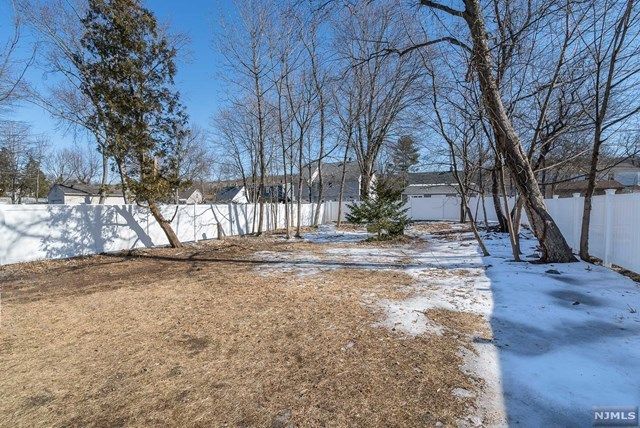 22 Rockridge Road Haskell, NJ 07420 - Photo 15 of 17 Gallery Image 15