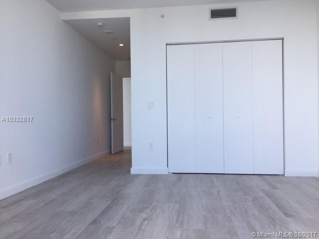 45 Southwest 9th Street, Unit PH4906 Miami, FL 33130 - Photo 33 of 40