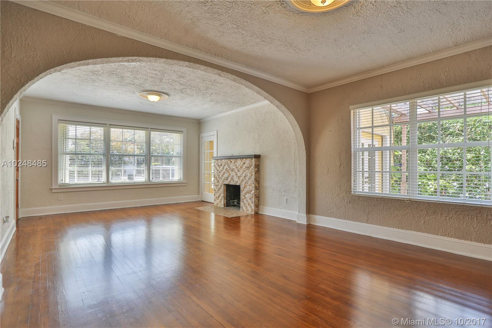 229 Southwest 19th Road Miami, FL 33129 - Photo 7 of 23