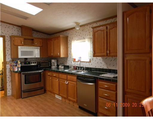 205 Barton Hollow Road Smithfield, PA 15478 - Photo 4 of 11 Gallery Image 4