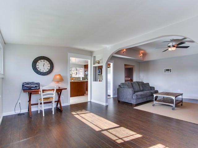 8412 Golden Ridge Road Lakeside, CA 92040 - Photo 3 of 24 Spacious living room.