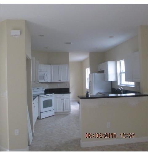 147 Northeast 36th Terrace Homestead, FL 33033 - Photo 2 of 5