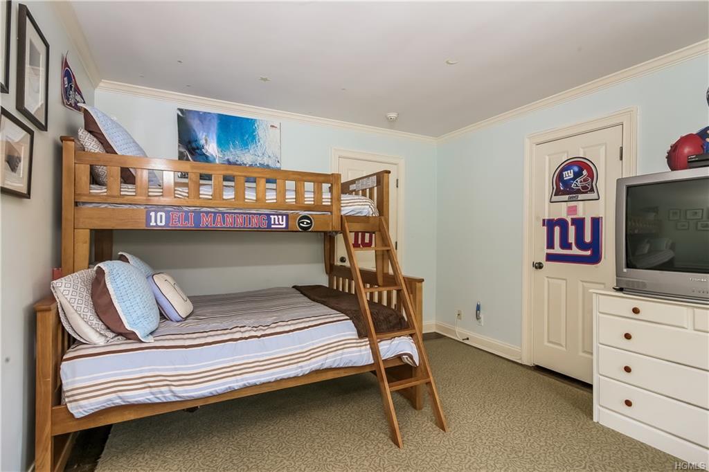 97 Muchmore Road Harrison, NY 10528 - Photo 22 of 30