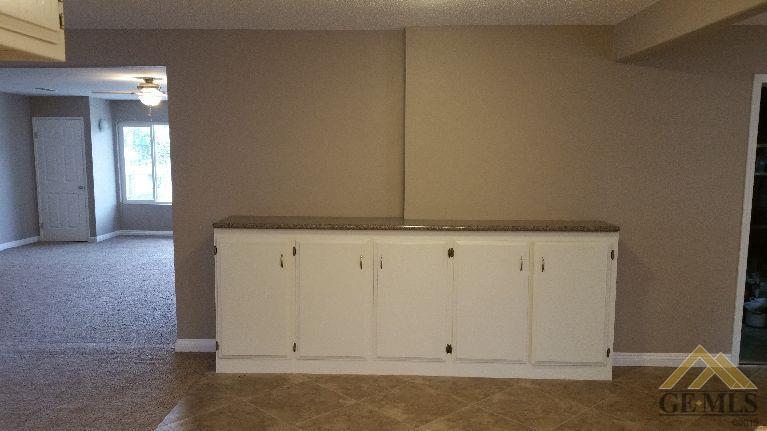 1521 Rench Road Bakersfield, CA 93308 - Photo 9 of 16 Gallery Image 9