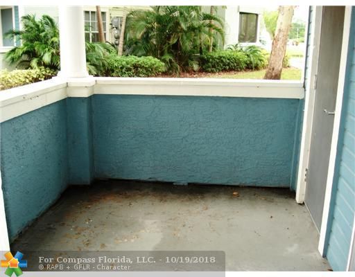 1020 Crystal Way, Unit A Delray Beach, FL 33444 - Photo 11 of 16