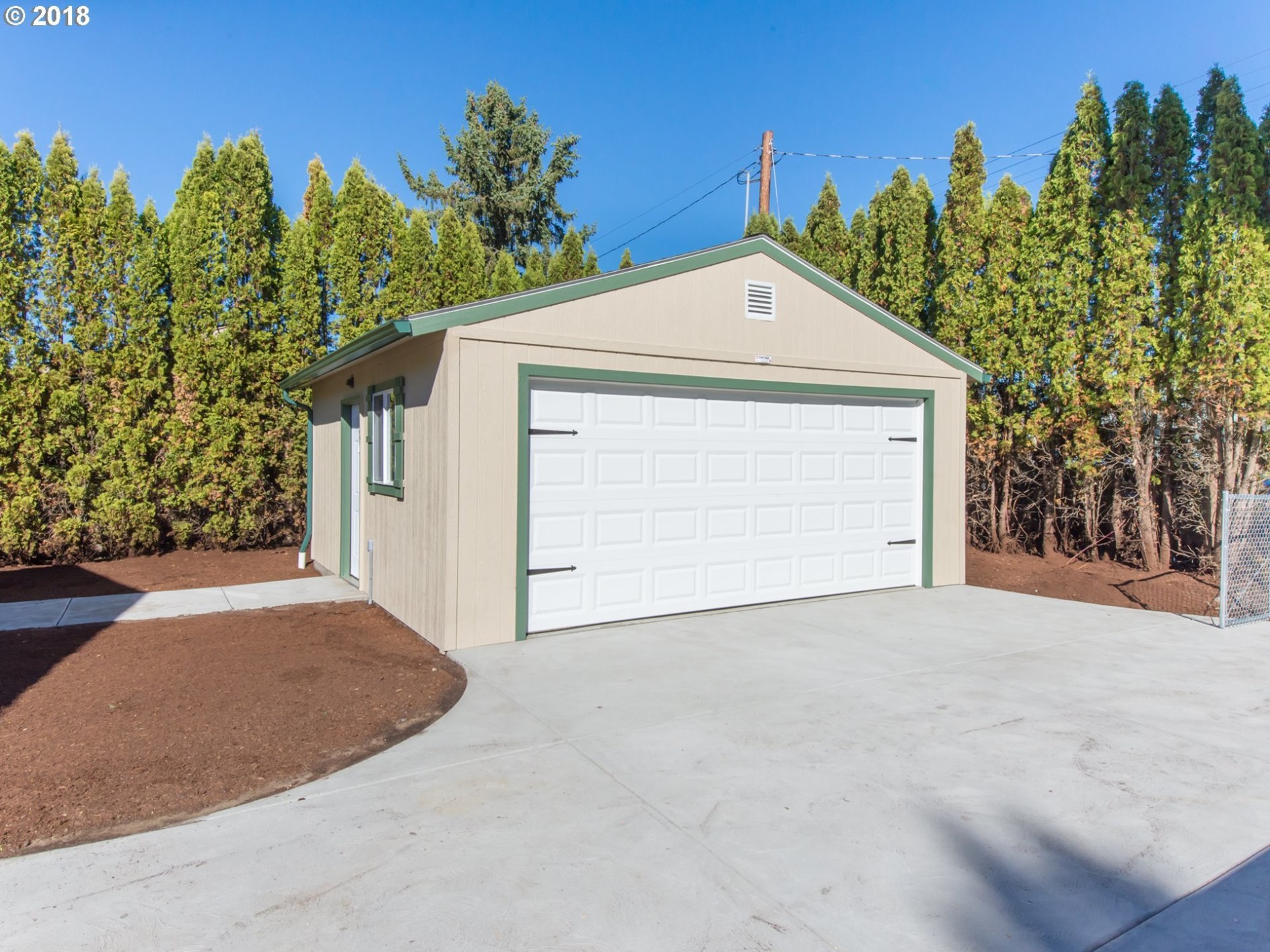 354 36th Street Springfield, OR 97478 - Photo 12 of 19