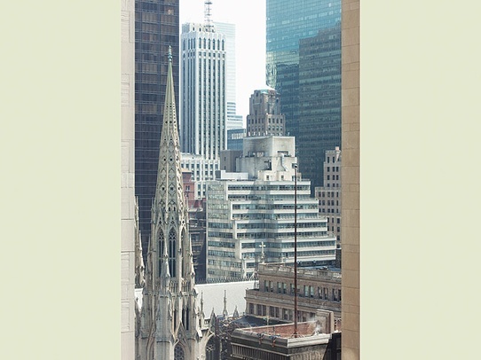 18 West 48th Street, Unit 23A Manhattan, NY 10036 - Photo 3 of 4