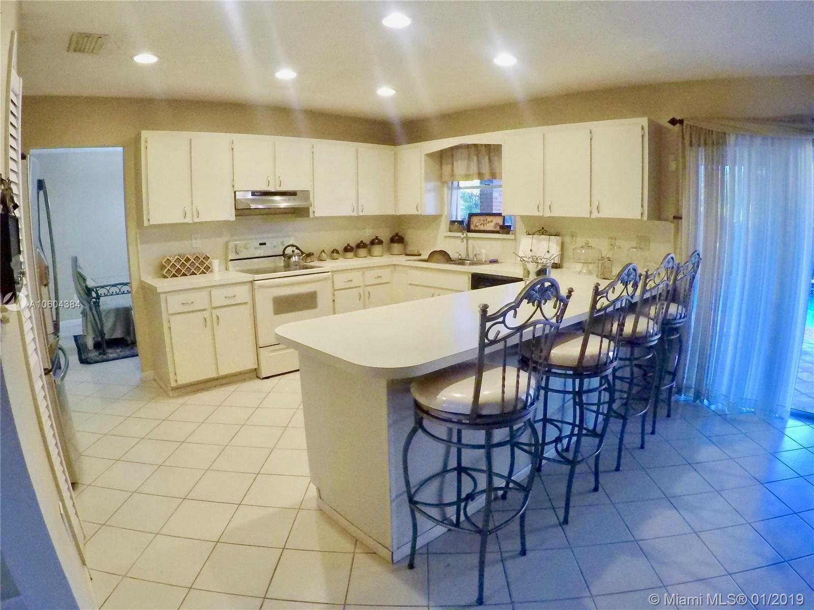 12951 Southwest 3rd Street Miami, FL 33184 - Photo 5 of 14