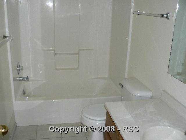 19120 Spring Valley Road Monument, CO 80132 - Photo 3 of 16 Bath 2