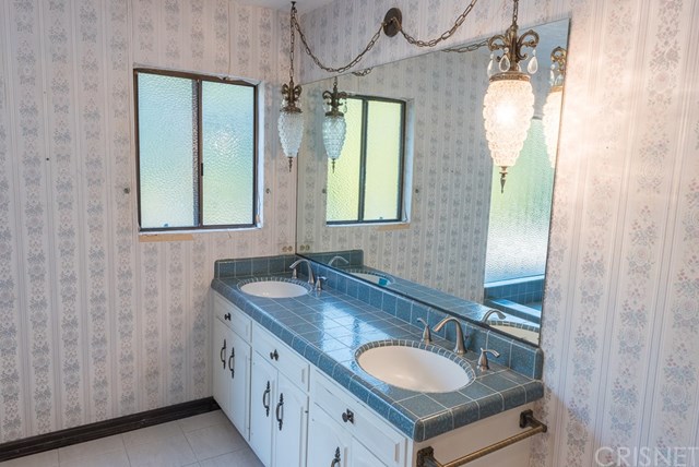 23945 Park Belmonte Calabasas, CA 91302 - Photo 55 of 56