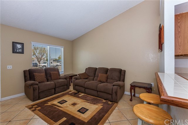 129 Avocado Avenue Perris, CA 92571 - Photo 5 of 18