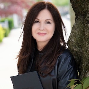 Headshot of Pamela Grunstein