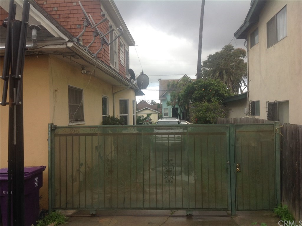 1463 Orange Avenue Long Beach, CA 90813 - Photo 11 of 51