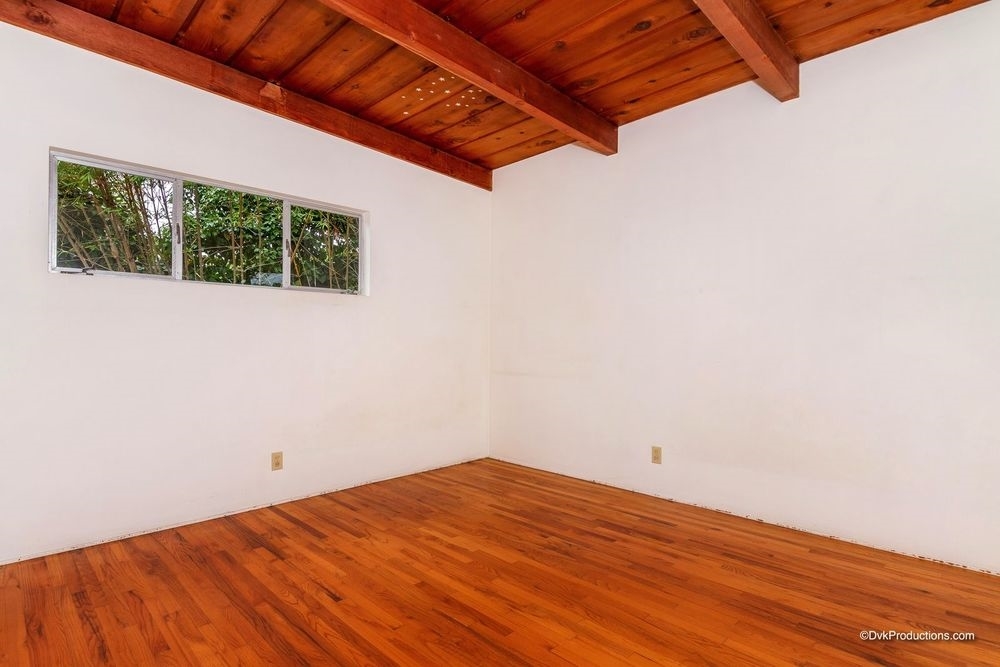 615 Arden Drive Encinitas, CA 92024 - Photo 13 of 20