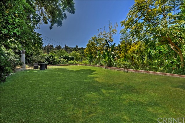 4406 Coronet Drive Encino, CA 91316 - Photo 42 of 44