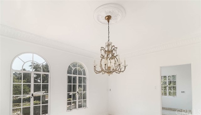 3515 Locksley Drive Pasadena, CA 91107 - Photo 5 of 7