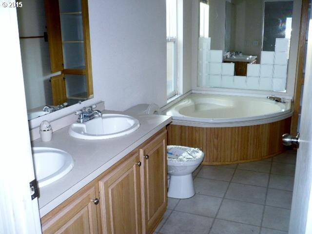 467 Plat B Road Sutherlin, OR 97479 - Photo 14 of 16