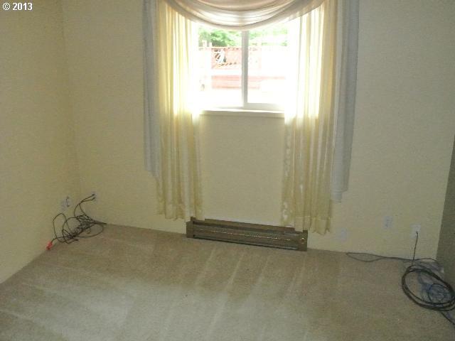 122 Owens Road Silverlake, WA 98645 - Photo 5 of 14 Gallery Image 5