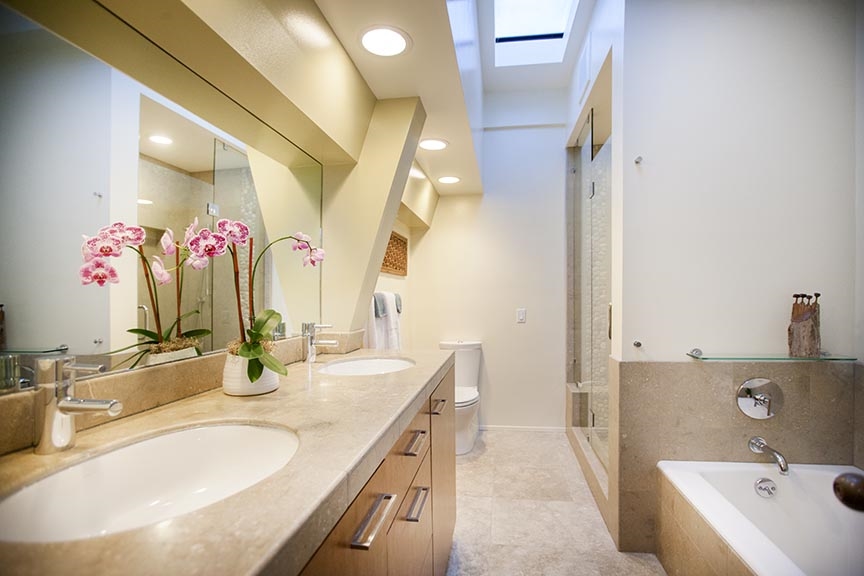 549 Rimini Road Del Mar, CA 92014 - Photo 16 of 25