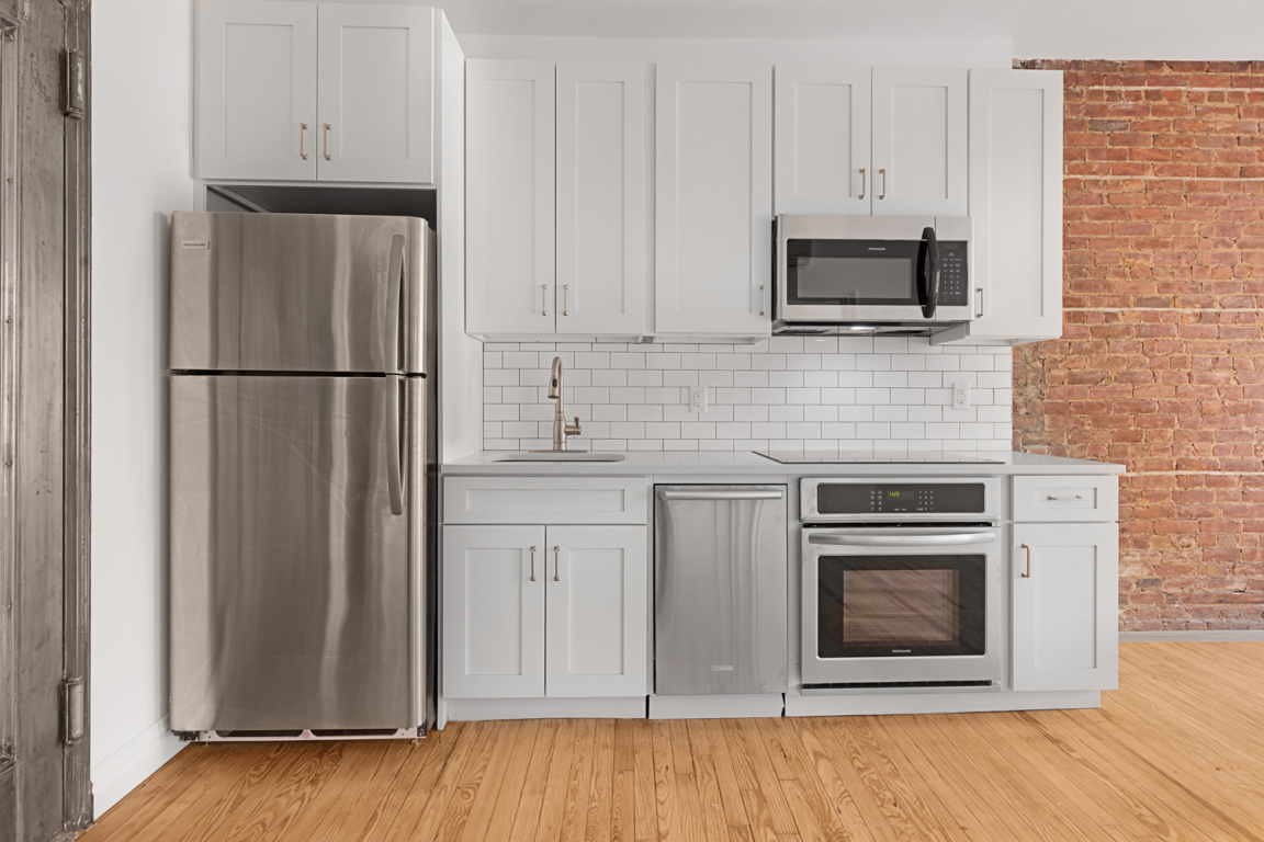 302 east 12th street , Unit #1 Manhattan, NY 10003 - Photo 2 of 8
