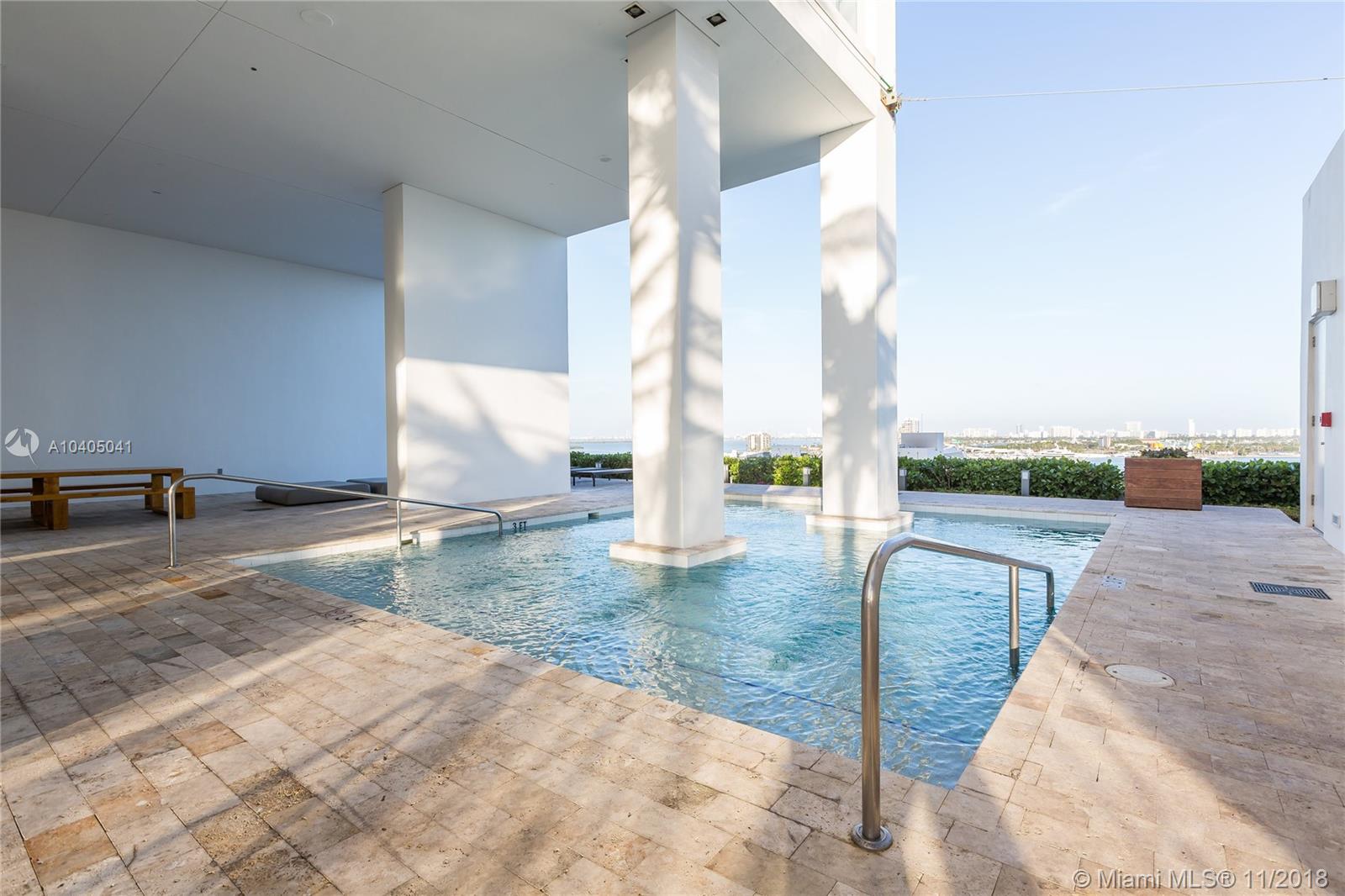 1040 Biscayne Boulevard, Unit 4407 Miami, FL 33132 - Photo 28 of 33