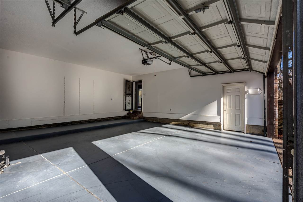 5960 Walsh Road Millington, TN 38053 - Photo 22 of 25 Great Space For Cars, Storage or Work Shop