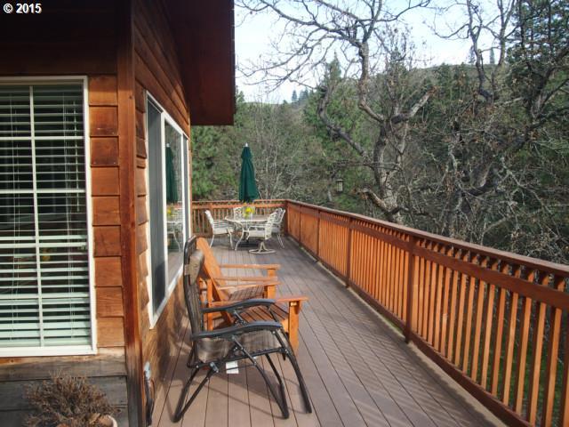6873 Wells Road The Dalles, OR 97058 - Photo 2 of 16 Gallery Image 2