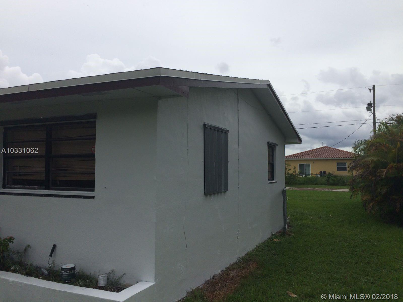 853 Southwest 3rd Street Florida City, FL 33034 - Photo 4 of 13