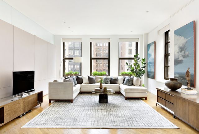 $2,880,000 | 22 West 26th Street, Unit 6E | NoMad