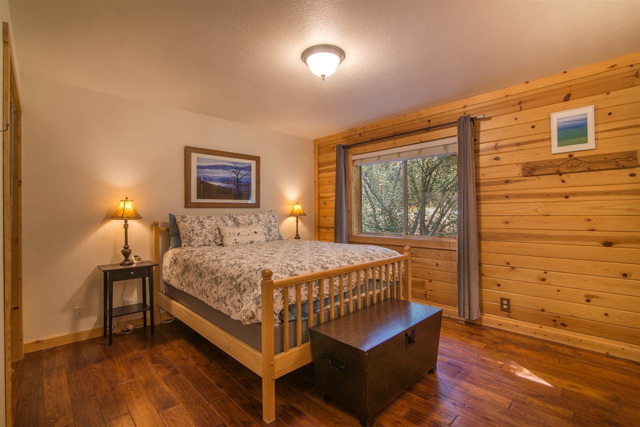 12560 Rainbow Drive Truckee, CA 96161 - Photo 10 of 14