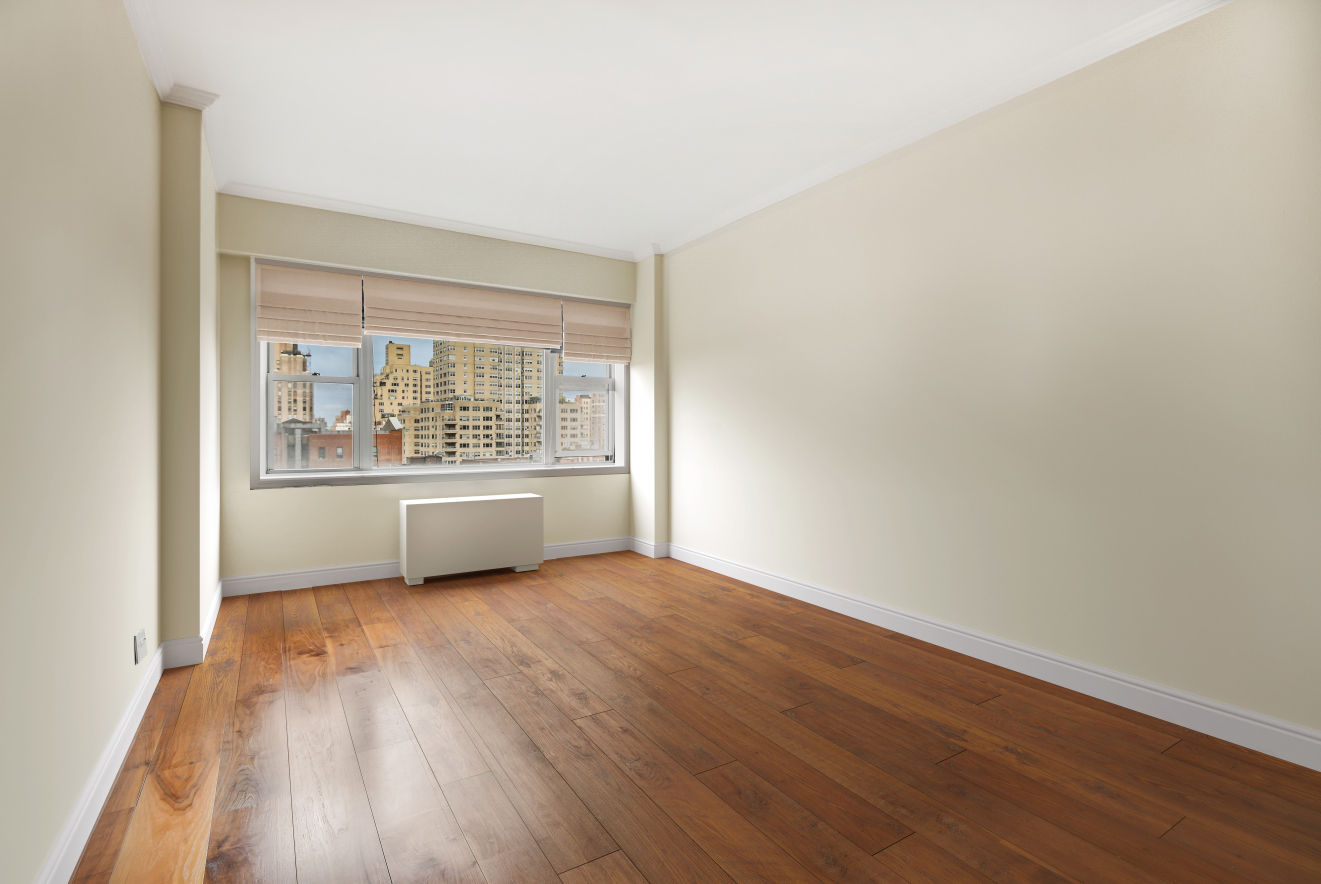 60 East 8th Street, Unit 8C Manhattan, NY 10003 - Photo 11 of 12