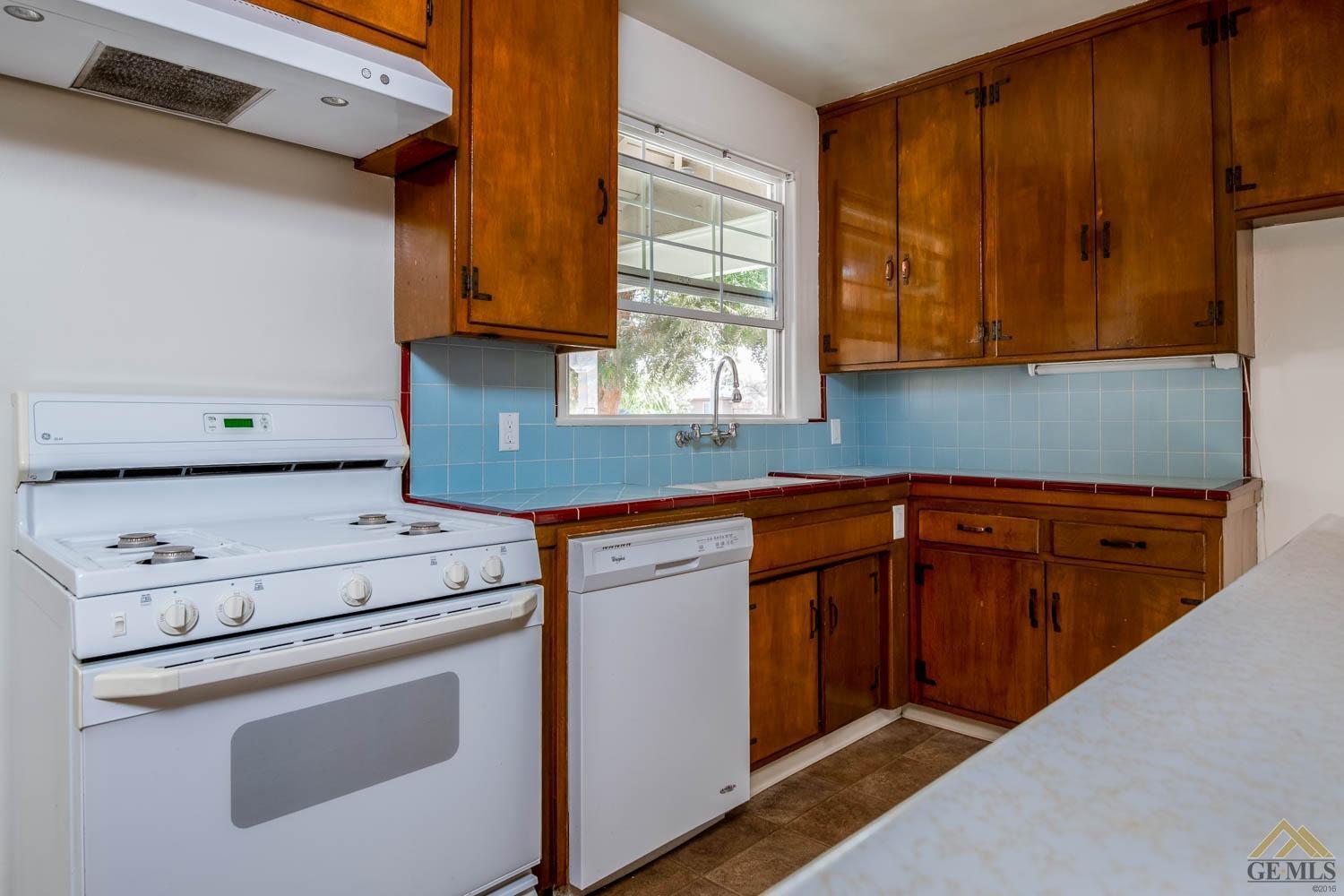 3014 Edwards Avenue Bakersfield, CA 93306 - Photo 21 of 32