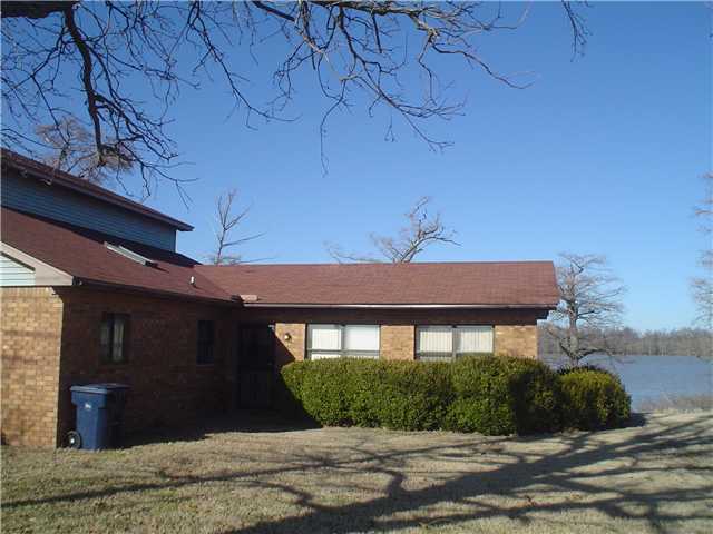 2300 Moon Lake Road Coahoma, MS 38617 - Photo 1 of 25 Great lake front home with private pier and water access. At 3100 sf, this is a great buy for retirement or weekend getaway. All rooms have ceiling fans and plenty of windows.