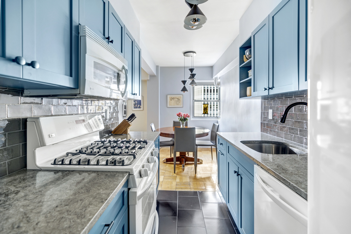 235 Adams Street, Unit 10D Brooklyn, NY 11201 - Photo 5 of 13