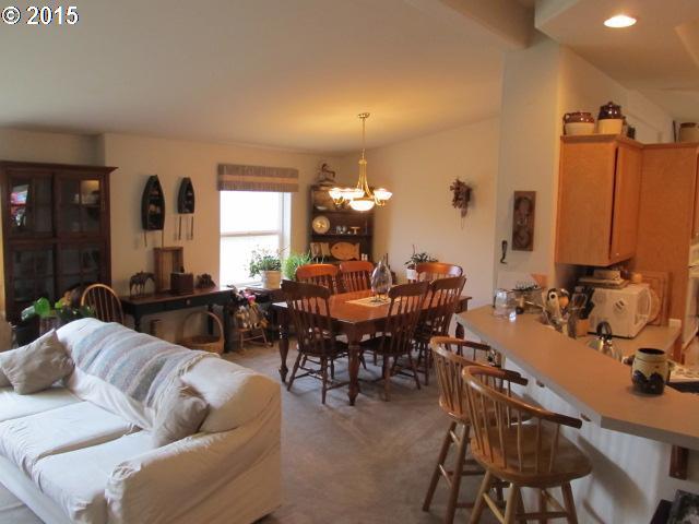 55499 Southwest Sain Creek Road Gaston, OR 97119 - Photo 6 of 16 Gallery Image 6