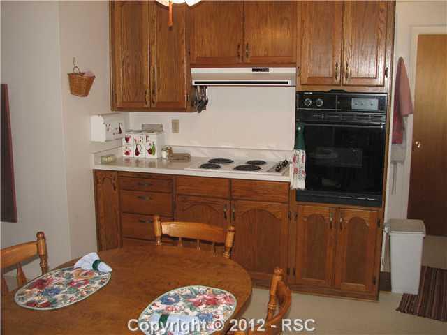 2110 Glenn Summer Road Colorado Springs, CO 80909 - Photo 6 of 16
