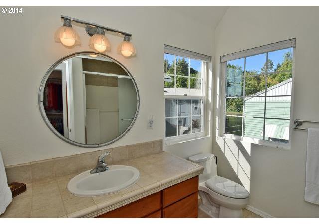 26400 Northwest St Helens Road, Unit 25 Scappoose, OR 97056 - Photo 4 of 16 Gallery Image 4