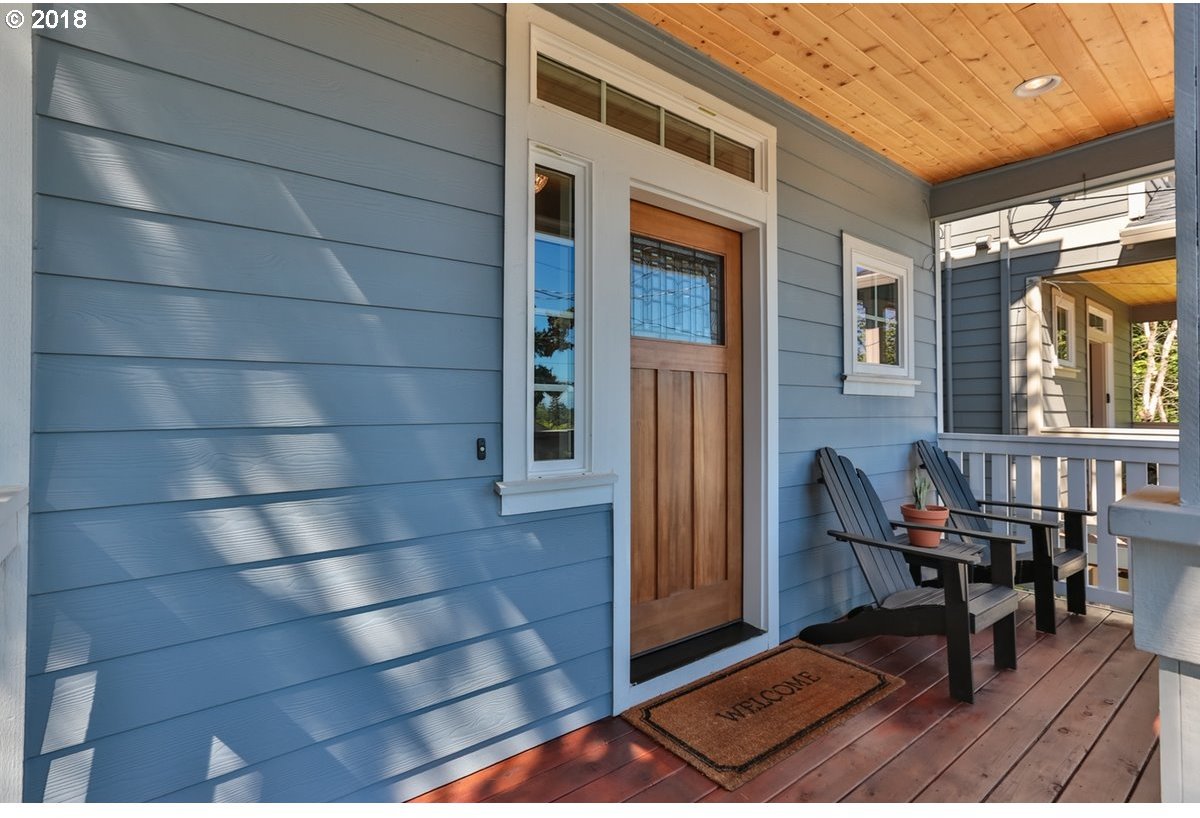 1707 Southwest Moss Street Portland, OR 97219 - Photo 23 of 29 Gallery Image 23