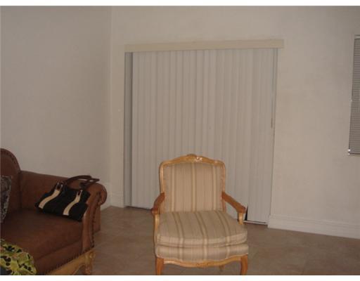 7985 Northwest 8th Street, Unit 112A Miami, FL 33126 - Photo 3 of 9
