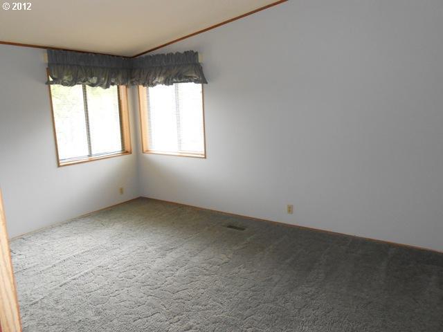 2141 State Road Mosier, OR 97040 - Photo 9 of 12 Gallery Image 9