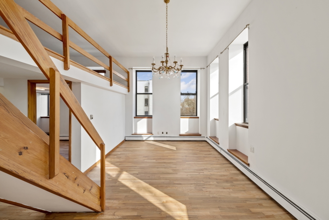 300 East 4th Street, Unit 3C Manhattan, NY 10009 - Photo 2 of 11