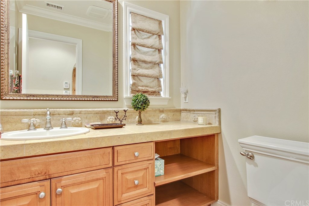 29 Summer House Irvine, CA 92603 - Photo 36 of 38