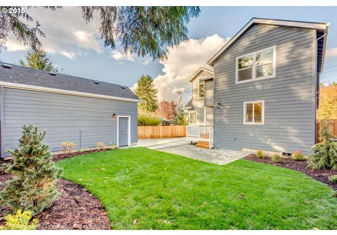 4624 Southeast Rural Street Portland, OR 97206 - Photo 32 of 32 Gallery Image 32