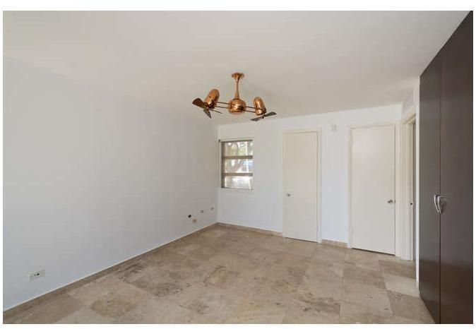 5301 Alton Road Miami Beach, FL 33140 - Photo 8 of 9