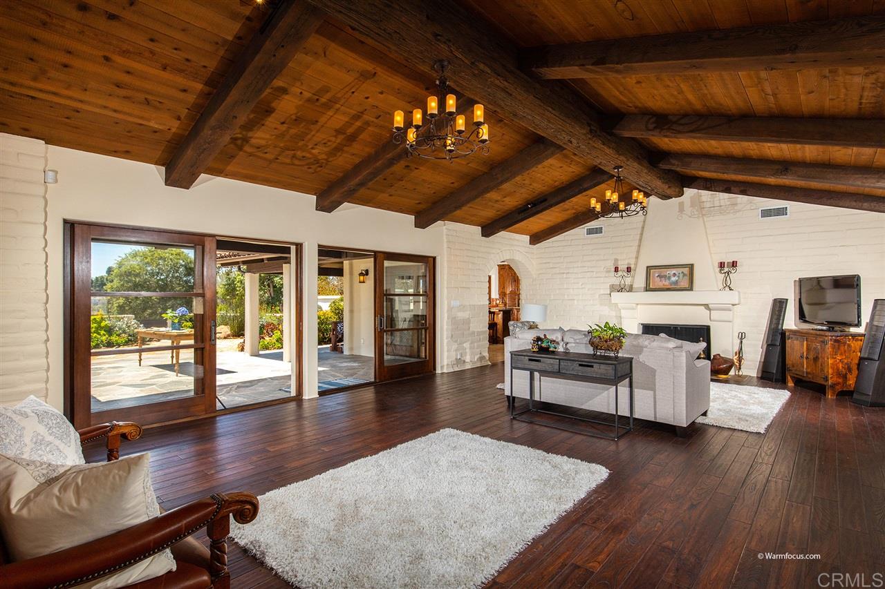 4860 La Jacaranda Rancho Santa Fe, CA 92067 - Photo 4 of 25