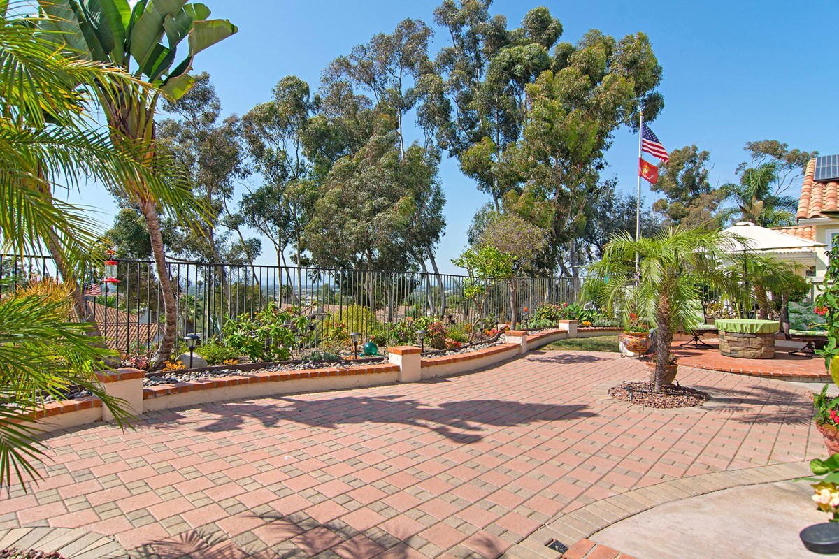 1655 Olympus Loop Drive Vista, CA 92081 - Photo 23 of 25