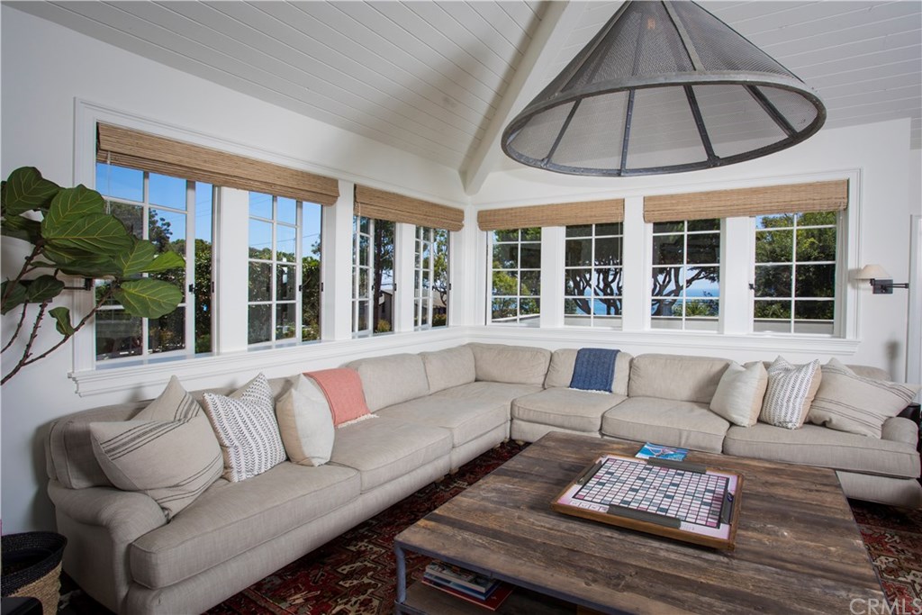 326 Ruby Street Laguna Beach, CA 92651 - Photo 10 of 20 Close Up (3 blocks away) Ocean View from Family Room.