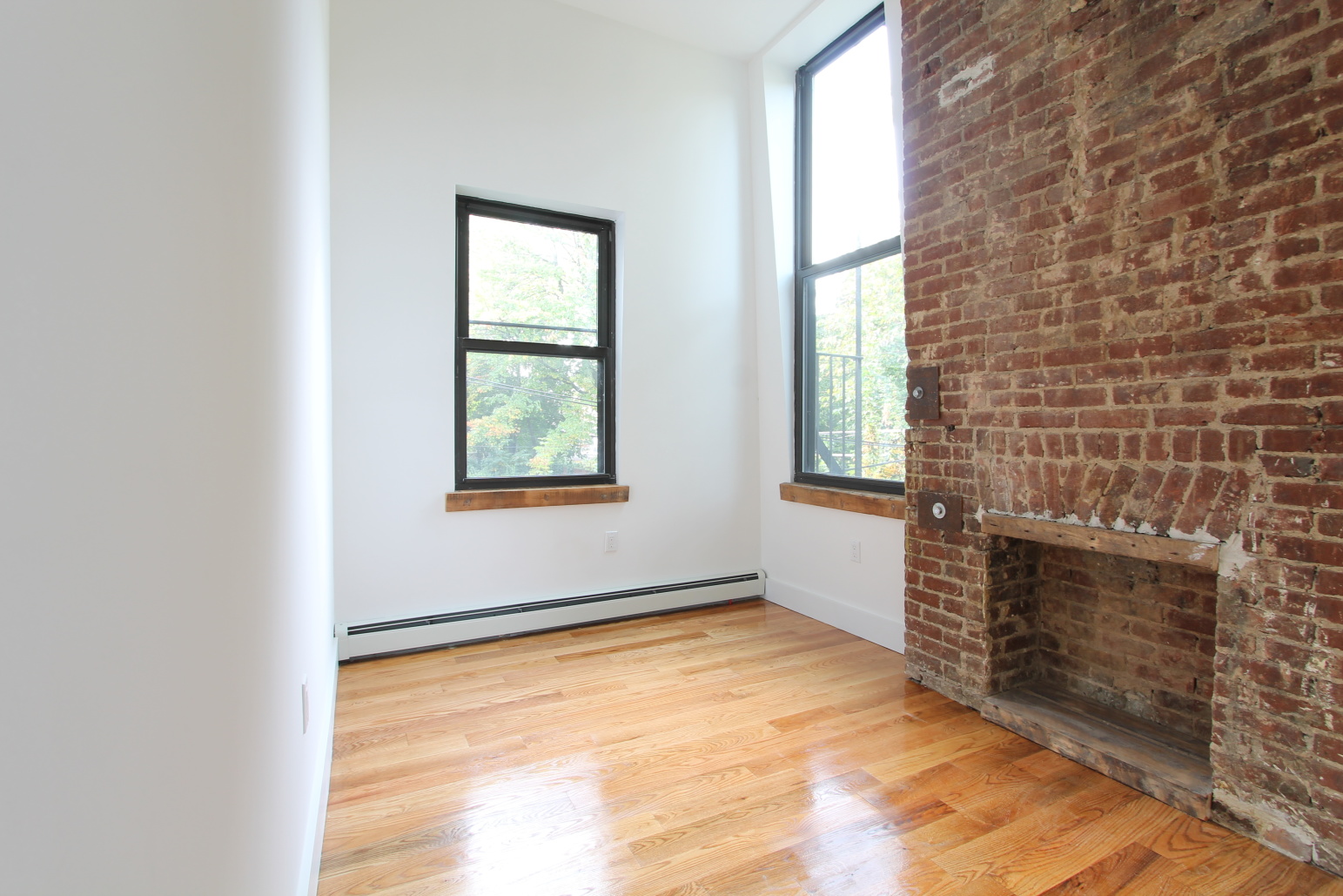 455 Greene Avenue, Unit 1R Brooklyn, NY 11216 - Photo 3 of 4